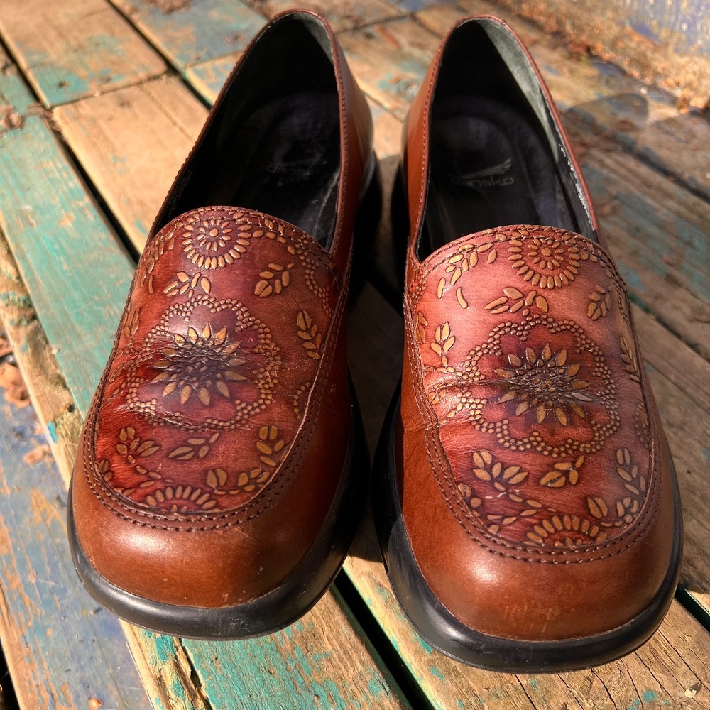 Dansko Clogs - Picture 3 of 7